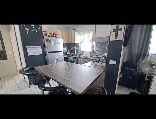 2 BEDROOM TOWNHOUSE FOR SALE IN RYNFIELD